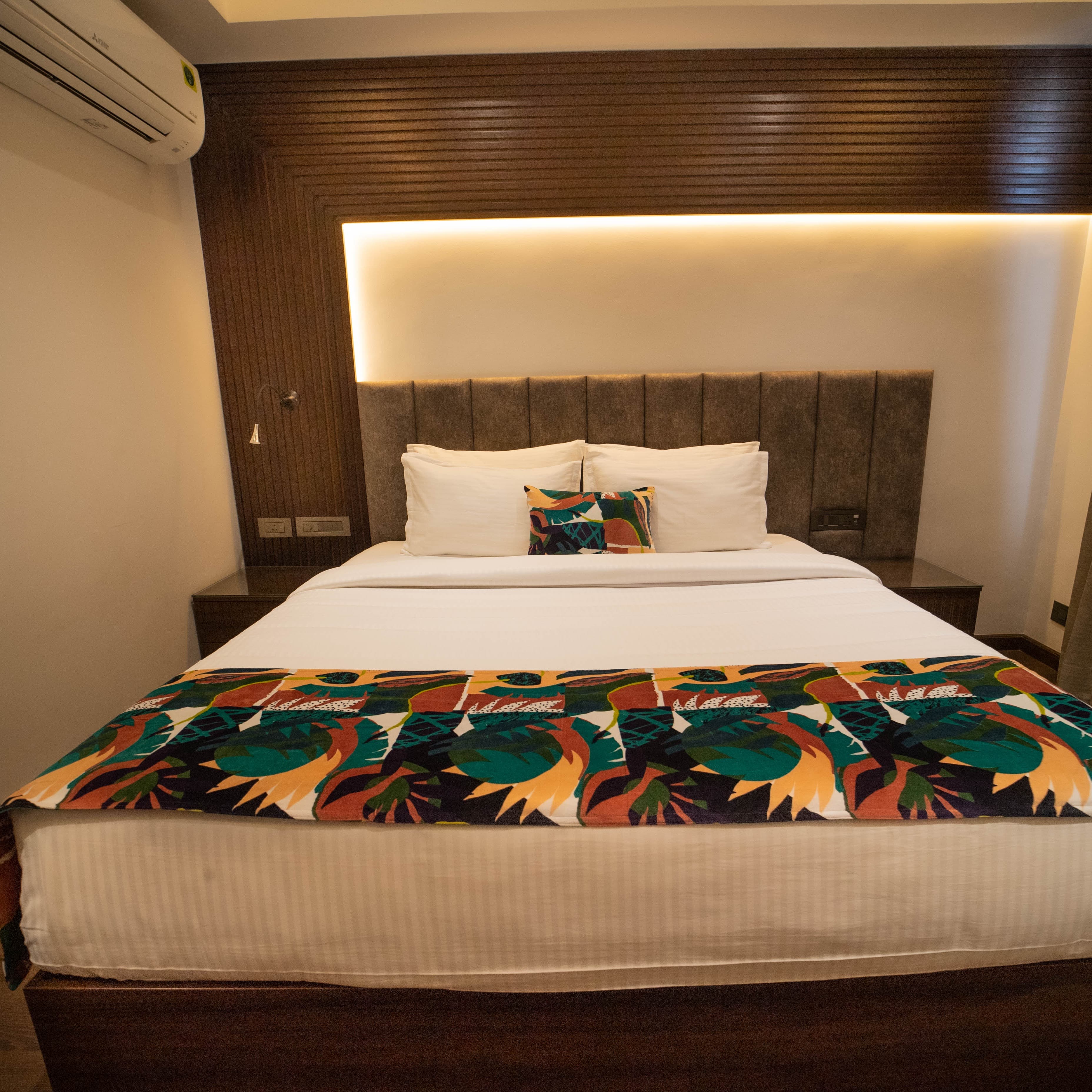 Comfort Room thumbnail 2